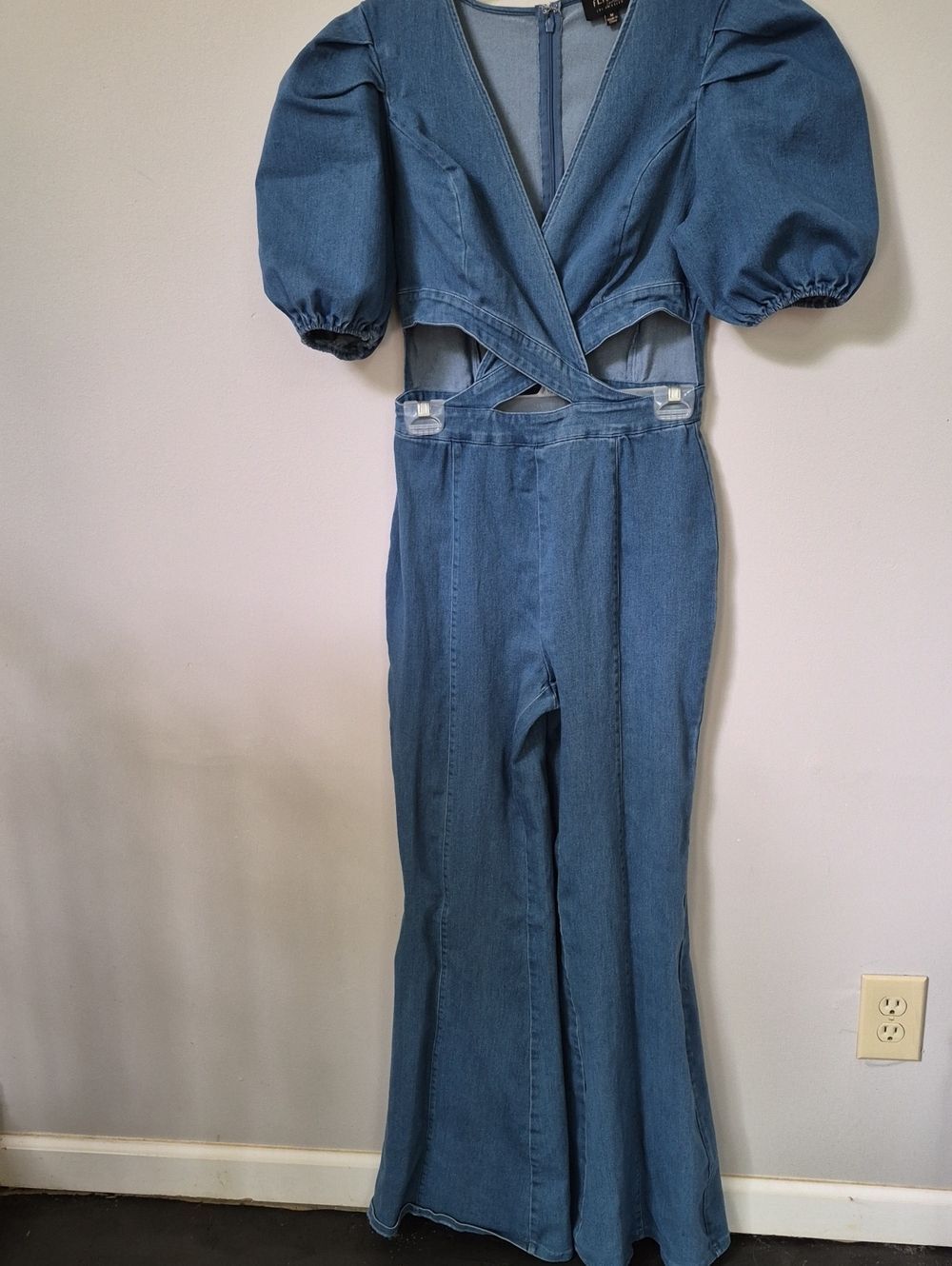 Flying Tomato Flared Denim Jumpsuit Women's M Hip Boho Festival Coastal Cowgirl